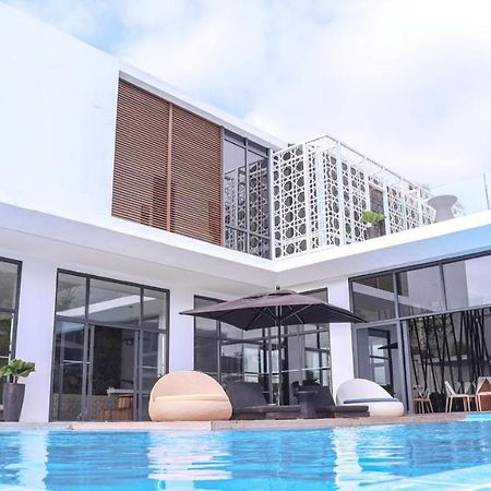 Sisid Anilao Resort Mabini  Exteriör bild